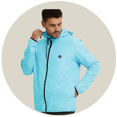Corta Vento Masculino Never Give Up! Azul Claro Corta Vento Masculino Azul Claro WSS Brasil Never Give Up! - Vista Frontal Atleta