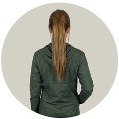 Corta Vento Feminino Verde Militar WSS Brasil Run Minimalist - Vista de Costas Atleta