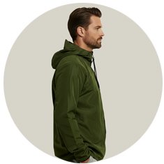 Corta Vento Impermeável Masculino Verde Militar WSS Brasil Never Give Up! - Detalhe da Modelagem Lateral